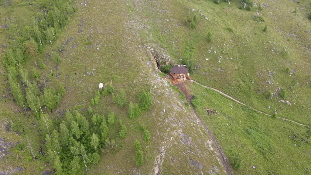 Бородинская пещера