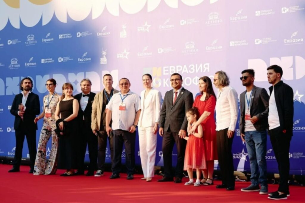 ВТОРОЙ МЕЖДУНАРОДНЫЙ ФЕСТИВАЛЕЬ"ЕВРАЗИЯ КИНОФЕСТ"